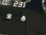 ハンドルヒーター付で暖房いらずで運転できるかもですよ