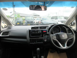 視界が良好でどなたでも運転がしやすいのでお勧めです!!