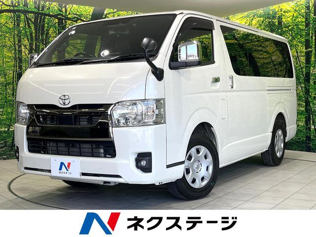 トヨタ ハイエースバン 