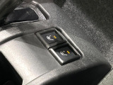 【シートヒーター】寒い日に重宝するシートヒーター!エアコンより早く温まってくれるので寒がりの人も安心ですね♪エアコンの温風は乾燥するから苦手、という方にもをおすすめです。