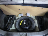 もちろんスペアタイヤや車載工具も完備☆ 万が一のパンクに備えて使用方法もお伝えします!