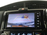 ☆車庫入れなどでバックする際に後方確認ができて便利です。車庫入れが苦手な人もこれで安心。