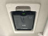 運転席のバイザー裏にはスマートインETC付きです♪