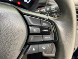 Hondaセンシングの機能のひとつ、アダプティブクルーズコントロール付!アクセルから足を離しても設定したスピードと前車との車間を保ち走行してくれます!車線維持もアシスト☆高速道路で疲労軽減ですね☆