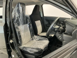【運転席・助手席】内装ルームクリーニング済みです。しっかり綺麗にしていますので、是非、お確かめください。車に自信があるからこそ、是非一度ご来店頂き内外装も見てもらえると幸いです。