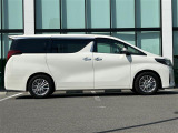 店舗にて現車の確認もいただけますので、お電話で在庫のご確認の上是非ご来店くださいませ!!!