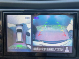 アラウンドビューモニター付です。上から丸見え、車庫入れも安心!