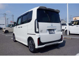 お買い上げ頂きましたお車は、ご納車前に定期点検を実施致します。さまざまな基準で、お車本体や設備などHONDAディーラー専門スタッフが点検、整備まで行うのでご安心下さい。