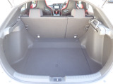 ◆定員乗車時のカーゴルームです。普段のお買い物の荷物やたくさんの収納が可能です。