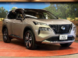 高透明度のガラス皮膜で撥水はもちろん、上質なツヤ・光沢を実現。紫外線や酸性雨から大切な愛車を保護し、色あせ・劣化を防止。「弾スプラッシュコート」、「弾プリミッサコート」からお選びいただけます。