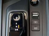 SPORT、ECO、NORMALの3種類のドライブモードを設定!オートブレーキホールド!ブレーキペダルから足を離しても自動的にブレーキ力が保持されるので、信号待ちなどで便利です!