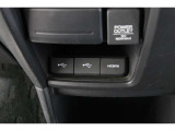スマートフォンなどの音楽再生が可能なUSB接続ジャック装備車両です♪♪♪