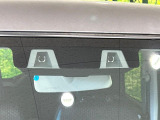 【スズキ セーフティサポート】走行中に前方の車両等を認識し、衝突しそうな時は警報とブレーキで衝突回避と被害軽減をアシスト。より安全にドライブをお楽しみいただけます。