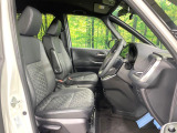 運転席シート廻りは使用感も少なく、良好な状態となっています。丁寧に使われていたことがよくわかりますね。
