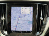 V60 プラス B4 ワンオーナー 禁煙車 純正9インチナビ