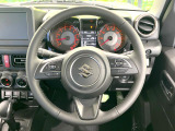 【純正革巻きステアリング】上質な革を使用することで、手にしっかり馴染みとても運転しやすいハンドルです♪