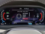 これまでの4WDは雪道や未舗装路などで主に発揮される機能でした。eー4ORSEはすべての走行シーンで「走る・曲がる・止まる」性能を飛躍的に向上し4WDの価値を大きく転換するテクノロジーです。