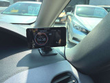 警告は早めに。違反ゼロのスマートドライブ、レーダー探知機装備!スピードの出し過ぎに注意して安全なドライブをお楽しみください♪
