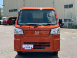 お支払総額は千葉県内での登録、車庫証明お届出代行を含んでおります。希望ナンバーやオプション、及びETCのセットアップは含んでおりません。