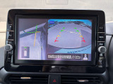 サイドブラインドモニターで狭い道のすれ違いも安心です♪