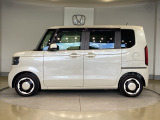 車両状態証明書付き車両です。車両状態を検査員が評価をし、結果を点数で表示しております。1台1台プロの目で事細かにチェックしている車両ですので、ご安心してお買い求めしていだけます。