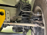お車を安心してお乗りいただく為には、足回りの定期点検が欠かせません。サービスサポート(有償保証)では無料点検もご提供しており、安心のカーライフをお過ごしいただけるサポート体制が整っています。