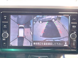 【アラウンドビューモニター】専用のカメラにより、上から見下ろしたような視点で360度クルマの周囲を確認することができます☆縦列駐車や幅寄せ時に活躍してくれます♪