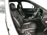 【運転席パワーシート&ドライビングポジションメモリー機能】運転手にあったシートパターン設定可能です。