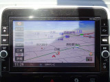 【ナビ】メモリーナビ(MM516D-L)付きです。目的地を設定すれば初めての場所でも簡単に行くことができます。もちろん音楽だって聴けちゃいます♪