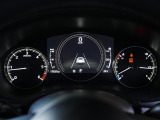 マツダコネクトの8.8インチワイドセンターディスプレイです。『Android Auto』『Apple CarPlay』や独自のコネクテッドサービスに対応したインターフェイスシステムです。