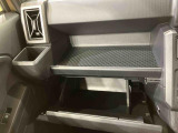 弊社では、お車を納車してからが本当のお付き合いのスタートだと思っています。お客様に頼りにされる「お店」を目指しています!
