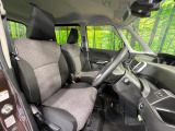 運転席シート廻りは使用感も少なく、良好な状態となっています。丁寧に使われていたことがよくわかりますね。