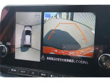 全周囲モニター付で、車庫入れも駐車もラクラクです。