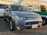 アウトランダーPHEV 2.0 G プレミアムパッケージ 4WD 