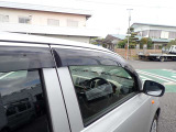 ドアバイザー付いてます!