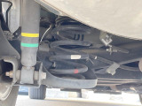 お車を安心してお乗りいただく為には、足回りの定期点検が欠かせません。サービスサポート(有償保証)では無料点検もご提供しており、安心のカーライフをお過ごしいただけるサポート体制が整っています。