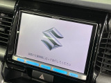 【純正ナビ】人気の純正ナビを装備。オーディオ機能も充実しており、Bluetooth接続すればお持ちのスマホやMP3プレイヤーの音楽を再生可能!毎日の運転がさらに楽しくなります!!