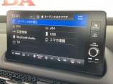 フルセグTV、Bluetoothオーディオ、ミュージックプレーヤー接続など多彩なオーディオ機能を搭載♪
