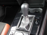 DCT、CVT、従来型のATなど、すべてのトランスミッションの利点を集約し、ロックアップ領域を大幅に拡大し伝達効率の向上とマニュアルトランスミッションのようなダイレクト感を実現した自社製ATです。