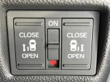 【両側パワースライドドア】スマートキーや運転席のスイッチで後席両側スライドドアの開閉が可能♪電動だから力を入れてドアを開ける必要が無く、小さなお子様でも簡単に開け閉めでき快適です♪