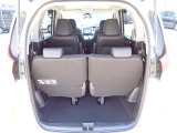 ◆定員乗車時のカーゴルームです。普段のお買い物の荷物やたくさんの収納が可能です。