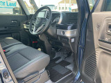 運転席足元