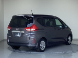 バックカメラが付いているのでバックでの車庫入れも安心です。