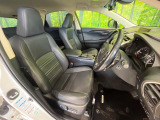 運転席シート廻りは使用感も少なく、良好な状態となっています。丁寧に使われていたことがよくわかりますね。