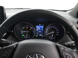 運転席廻りです。