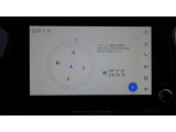 トヨタ純正ディスプレイオーディオ。アンドロイドのスマートホンならBluetooth接続で地図や音楽、YOUTUBE等ご利用できます。別途ナビキットご購入でナビ機能もお使いいただけます。