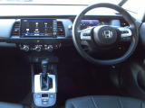 ◎ 運転席まわりの装備 &rArr;