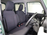 広さと安心を両立した、快適運転空間です。
