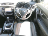 エクストレイル 2.0 20Xt エマージェンシーブレーキパッケージ 3列車 