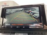 バックモニター付きで駐車も安心!